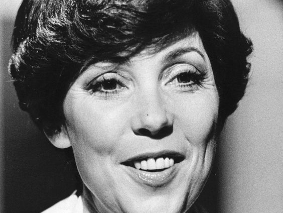 Terug naar Toen: Corry Brokken wint Songfestival