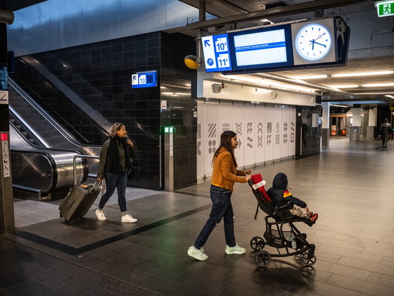 Kinderen gratis met het OV, maar 65-plusser betaalt meer