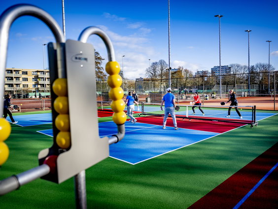 Van onbekende parksport tot Europese titel: Gabriëlle valt voor pickleball