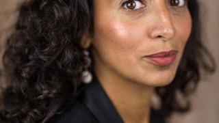 Nisrine Mbarki Ben Ayad is de nieuwe Dichter der Nederlanden