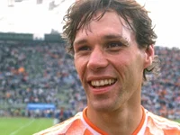 Serie Basta laat zien dat het leven van Marco van Basten donkere kanten kent
