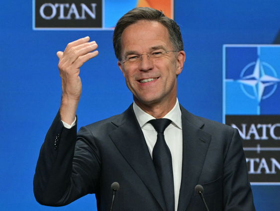 Wat was de rol van Mark Rutte tijdens de NAVO-top?