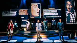 Dear Evan Hansen, het verhaal van een jongen met een sociale stoornis, die ...