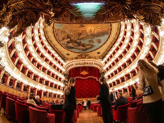 Terug naar Toen: de première van la Traviata