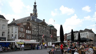 De Kortste Spreekbeurt: Den Bosch