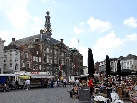 De Kortste Spreekbeurt: Den Bosch