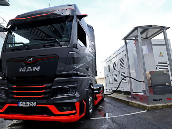 Vrachtwagen MAN gaat waterstoftrucks verkopen in Nederland
