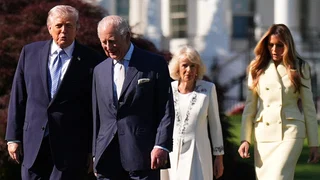 Kan koning Charles de plooien gladstrijken bij Trump?