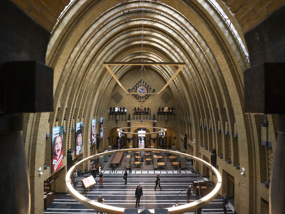 Bibliotheek Utrecht aan de Neude zoekt naar ongepubliceerde boeken