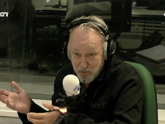 Jack Poels van Rowwen Hèze over de documentaire Blieve Loepe