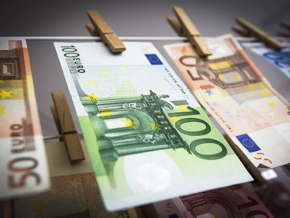 Het hele jaar niet ziek: Wel of geen verzuimbonus?