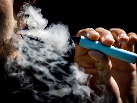 'Philip Morris omzeilt smaakjesverbod'