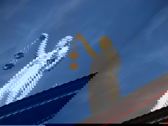 Alternatieven voor slachtoffers naast het strafrecht?