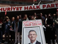 Politie ontruimt hoofdkwartier Turkse oppositiepartij