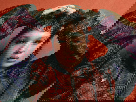 Popfenomeen Lola Young staat vanavond in de Melkweg