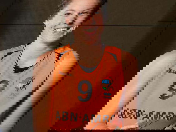 De voetbaldroom van Bo Kramer viel in duigen, maar is nu één van de beste rolstoelbasketbalsters ter wereld