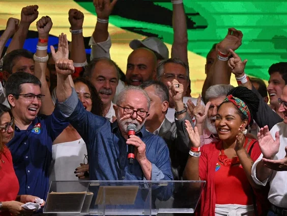 Lula opnieuw genomineerd als presidentskandidaat Brazilië