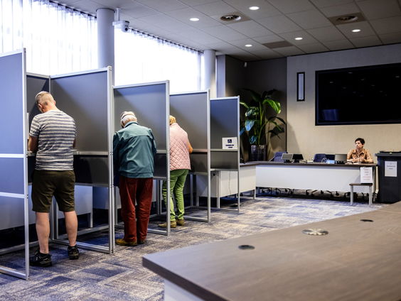 Wat kunnen de gemeenten van elkaar leren om de opkomstcijfers wat op te krikken?