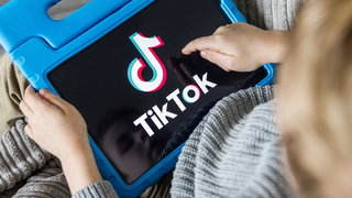 Social media-verbod tot 15 jaar: goed idee?