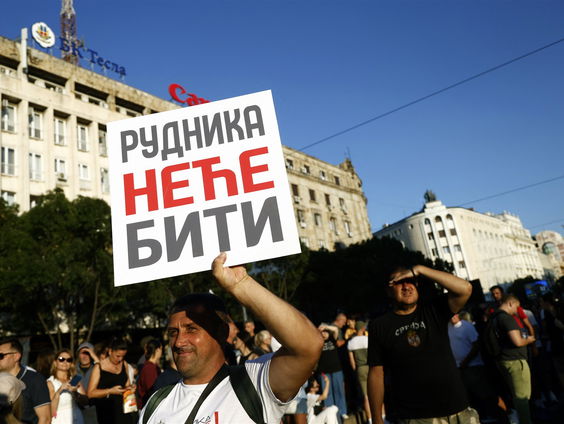 Servische boeren protesteren voor het milieu