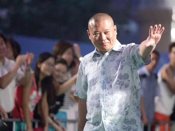 China's bekendste komiek onder vuur om bewerking communistisch liedje