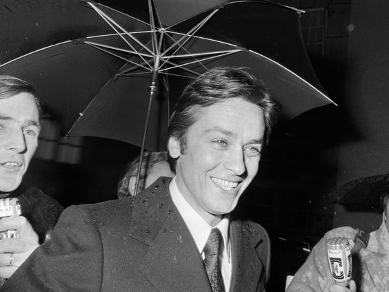 Joyce Roodnat over Alain Delon