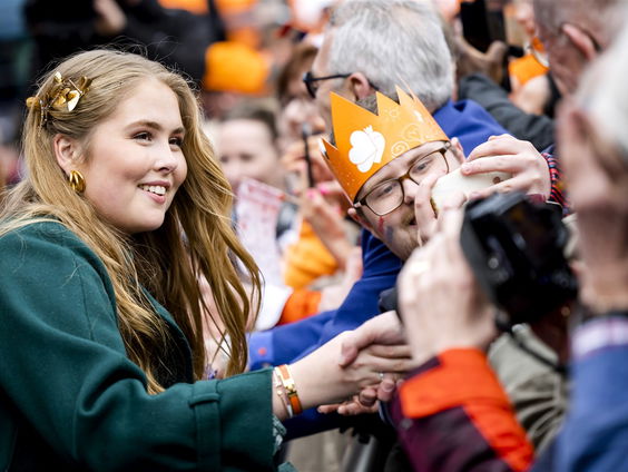 Amalia ontvang vanaf 2025 1,5 miljoen onkostenvergoeding