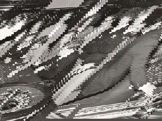 Terug naar Toen: Opening eerste Holland Casino