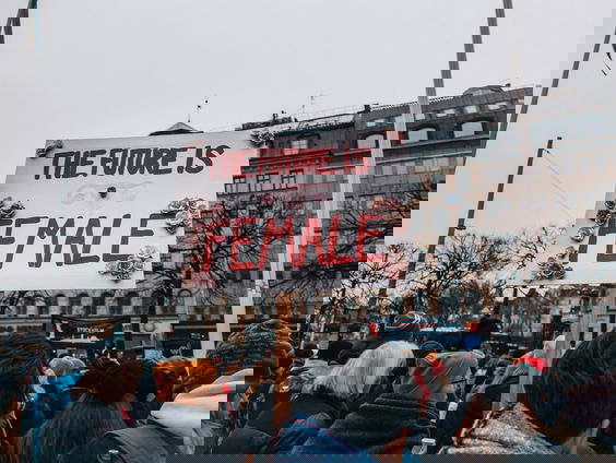 100 jaar VARA: het feministische programma Hoor Haar