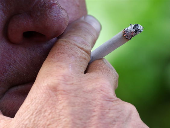 Stand.nl: 'Het anti-rookbeleid moet nog steviger'