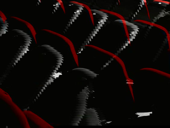 Nieuwe theatershow van cabaretier Stefan Pop morgen in première