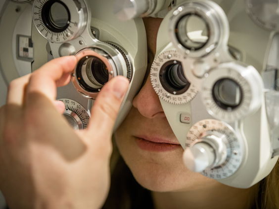Grote zorgen over toename bijziendheid, ook onder jongeren