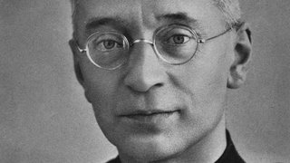 Voorstelling over Titus Brandsma: pater die heilig werd verklaard door het ...