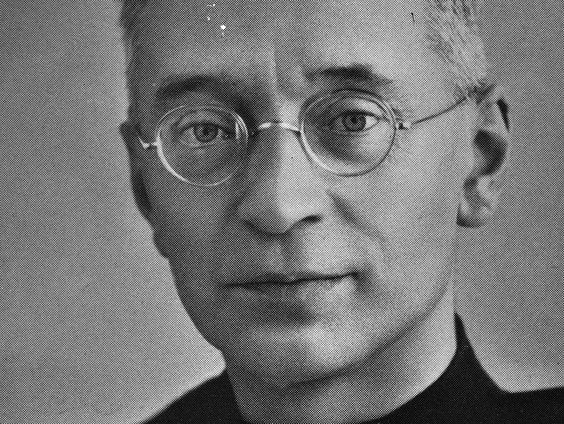 Voorstelling over Titus Brandsma: pater die heilig werd verklaard door het Vaticaan