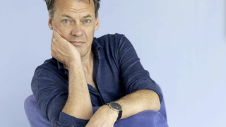 Hoe was de eerste Kamerdag van oud-journalist Tijs van den Brink?