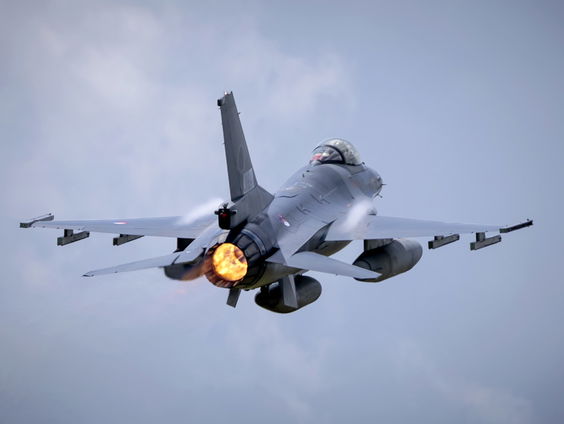 Stand.nl: 'de Russische dreigeng in Polen is verontrustend'