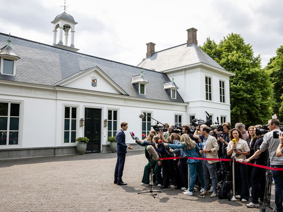 Extra ministerraad over coalitiebreuk van start