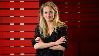 Minne's Media Maand: Waarom kunnen we geen genoeg krijgen van sektes?