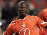 Voormalig Oranje-international Romeo Castelen moet een jaar de gevangenis in