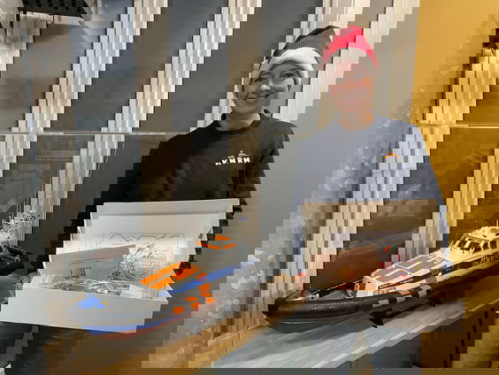 KNRM stuurt kerstwensen aan mensen die feestdagen op zee doorbrengen