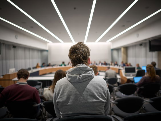 Het OM mocht journalisten De Correspondent afluisteren: 'Maakt het moeilijker om met bronnen te praten'