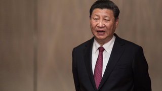 Wat is de strategie van China in de AI-race tegen de VS?