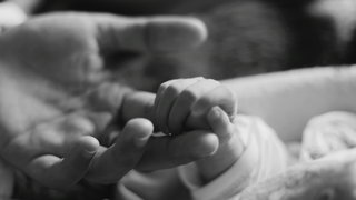 Geboren in Stilte, boek over stilgeboren kinderen