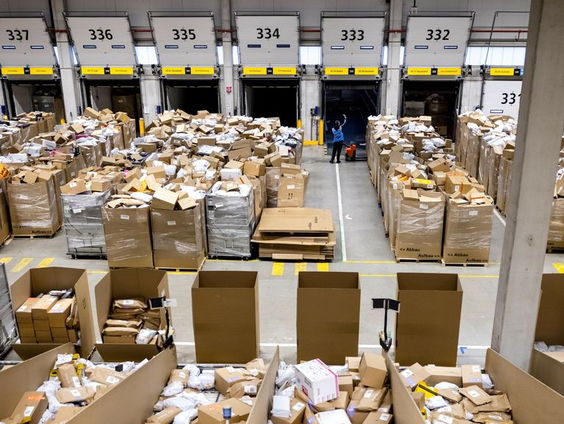 Het demissionaire kabinet wil toeslag invoeren voor pakketjes van buiten de Europese Unie