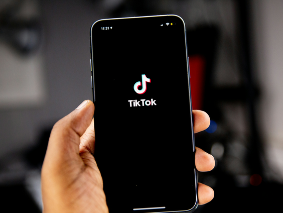 Albanië gaat TikTok verbieden