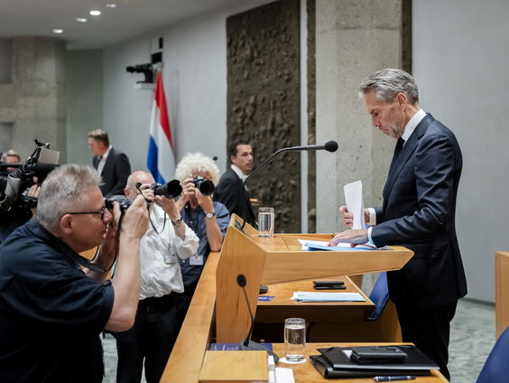 Hoe moet het gehavende kabinet Schoof verder?