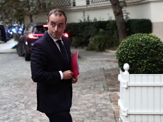 Frankrijk blijft politiek lam