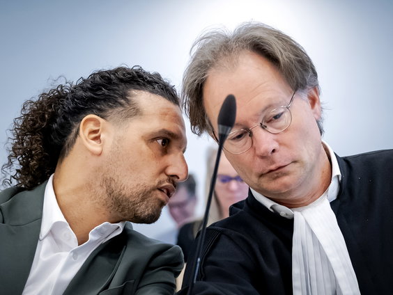 2,5 jaar geëist tegen Ali B