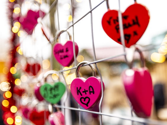 Op zoek naar liefde? Contactadvertenties maken comeback