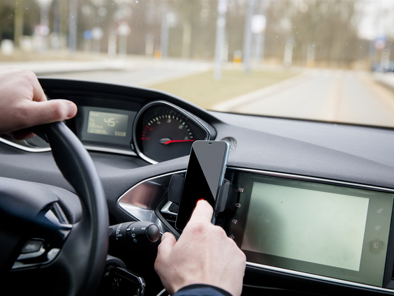 ‘Professioneel vriend’ laat zich geregeld bellen door vreemden